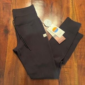 Vuori Daily Black Legging